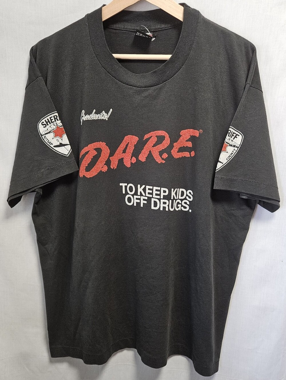 Rare Vintage D.A.R.E. Black Graphic Tee - To Keep Kids Off Drugs - sz XL